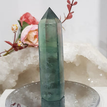 Load image into Gallery viewer, Fluorite crystal stone point 85mm 5
