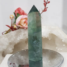 Load image into Gallery viewer, Fluorite crystal stone point 85mm 5