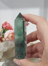 Load image into Gallery viewer, Fluorite crystal stone point 85mm 5