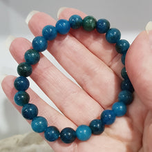 Load image into Gallery viewer, Apatite Crystal Bracelet 8mm gemstone beaded Bracelet 7 - 7.5 inch B91