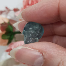 Load image into Gallery viewer, Mini Collectables crystal carving SKULL fluorite gemstone 15mm 491