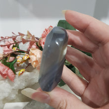 Load image into Gallery viewer, Druzy Agate Heart Crystal Carving Stone 65mm 10