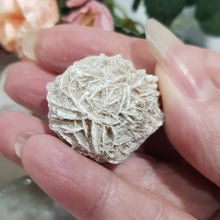 Load image into Gallery viewer, Desert Rose Selenite crystal stone Gemstone Specimen 30mm 5