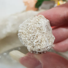 Load image into Gallery viewer, Desert Rose Selenite crystal stone Gemstone Specimen 29mm 7