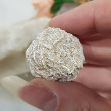 Load image into Gallery viewer, Desert Rose Selenite crystal stone Gemstone Specimen 29mm 7