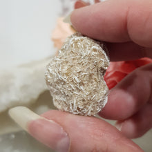 Load image into Gallery viewer, Desert Rose Selenite crystal stone Gemstone Specimen 30mm 6