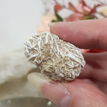Load image into Gallery viewer, Desert Rose Selenite crystal stone Gemstone Specimen 30mm 6