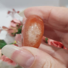 Load image into Gallery viewer, Carnelian Crystal Heart Carving stone 40mm 8 SCRATCHES