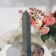Load image into Gallery viewer, Shungite Crystal Point Tower Stone 95mm 1