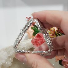 Load image into Gallery viewer, Sphere Stand SILVER alloy heart 45mm