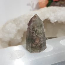 Load image into Gallery viewer, Garden Quartz Crystal Point Stone 41mm 11