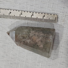 Load image into Gallery viewer, Garden Quartz Crystal Point Stone 41mm 11