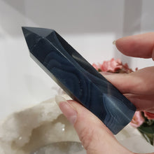 Load image into Gallery viewer, Black Agate Crystal Point Tower Stone 95mm 1