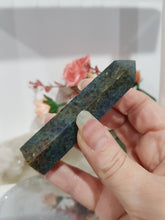 Load image into Gallery viewer, Kyanite Crystal Point Tower Stone 86mm 2 slight lean