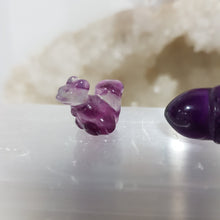 Load image into Gallery viewer, Mini Collectables crystal carving SQUIRREL & NUT fluorite gemstone 16mm 666