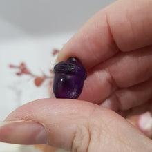 Load image into Gallery viewer, Mini Collectables crystal carving SQUIRREL & NUT fluorite gemstone 16mm 666