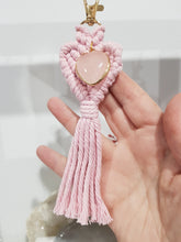 Load image into Gallery viewer, Keyring Rose Quartz Heart Crystal Carving Macrame Key Ring 160mm 1