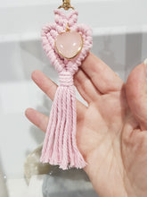 Load image into Gallery viewer, Keyring Rose Quartz Heart Crystal Carving Macrame Key Ring 160mm 1