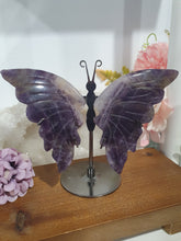 Load image into Gallery viewer, Amethyst Butterfly Wings Crystal Carving Stone on Stand.
Inspires Intuition and Spirituality
Beautiful Amethyst Stone Butterfly Wings Crystal Carving on stand. These have amazing inclusions in them.