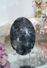 Load image into Gallery viewer, Lavakite Palm Stone Crystal Carving on Stand
Inspires Protection and Grounding
Beautiful Lavakite Palmstone palm stome Crystal Carving on stand. So much shine on thie stone.