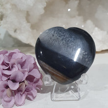 Load image into Gallery viewer, Black Agate Heart Crystal Carving on Stand. Inspires Courage and Good Fortune