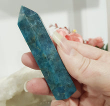 Load image into Gallery viewer, apatite-crystal-tower-point-stone
