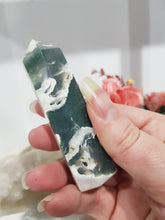 Load image into Gallery viewer, Moss Agate Crystal Tower Gemstone stone 90mm 25