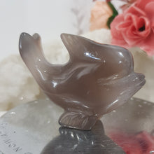 Load image into Gallery viewer, DOLPHIN Druzy Agate Crystal Carving Stone 50mm 5