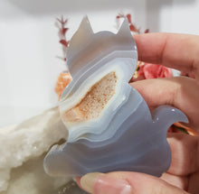 Load image into Gallery viewer, Agate-Cat-Crystal-Carving-Stone-Crystal-Moonlight-Crystals-Australia