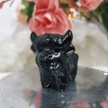 Load image into Gallery viewer, Highland Cow Black Obsidian Crystal Carving Stone 40mm 1