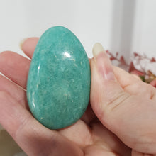 Load image into Gallery viewer, Amazonite Crystal Palm Stone