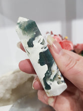 Load image into Gallery viewer, moss-agate-crystal-point-stone-tower