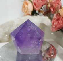 Load image into Gallery viewer, Amethyst Freeform Gemmy Crystal Carving Stone 45mm 9 FEW DIVITS