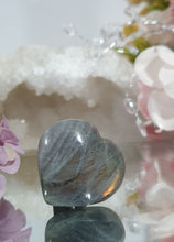 Load image into Gallery viewer, Heart Car Clip Labradorite Crystal Carving Stone
Inspires Inner Strength and Spiritual Growth
Lovely Heart labradorite Crystal Car Clip. Decorative Clip for Car Vent.