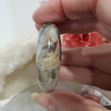 Load image into Gallery viewer, Crazy Lace Agate Palm Stone Crystal Carving 45mm 1