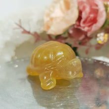 Load image into Gallery viewer, Turtle Fluorite Crystal Carving Stone 40mm 16