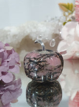 Load image into Gallery viewer, Pumpkin Rhodonite Crystal Carving Stone
Inspires Compassion & Emotopnal Balance
Cute Rhodonite Pumpkin Carving Stone.