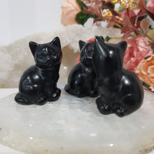 Load image into Gallery viewer, cat obsidian crystal carving