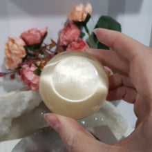 Load image into Gallery viewer, Bowl Cats Eye Crystal Carving Stone 55mm 1