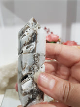 Load image into Gallery viewer, Sphalerite Crystal Tower Stone 83mm 6 damaged on bottom