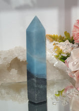 Load image into Gallery viewer, Trolleite Crystal Point Tower Stone.
THIS HAS A BROKEN TIP
INSPIRES MANIFESTATION AND SPIRITUAL GUIDANCE
Lovely Trolleite point tower. Has a broken tip