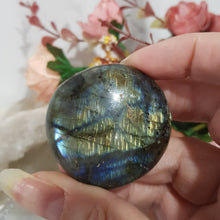 Load image into Gallery viewer, Labradorite crystal Palm Stone gemstone 45mm 12 SCRATCHES