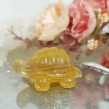 Load image into Gallery viewer, Turtle Fluorite Crystal Carving Stone 40mm 16