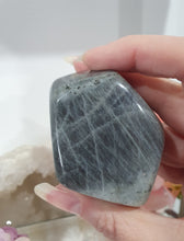 Load image into Gallery viewer, Labradorite Freeform Crystal Carving 1
Inspires Transformation and Inner Strength
Lovely Labradorite freeform Crystal Carving stone.