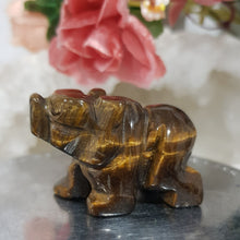 Load image into Gallery viewer, Bear crystal Carving Tigers Eye Gemstone Stone 40mm 8