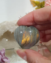 Load image into Gallery viewer, Heart Car Clip Labradorite Crystal Carving Stone
Inspires Inner Strength and Spiritual Growth
Lovely Heart labradorite Crystal Car Clip. Decorative Clip for Car Vent.