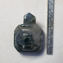Load image into Gallery viewer, Turtle Carving 1 Green Moss Agate 40mm