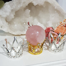 Load image into Gallery viewer, Sphere Stand CROWN metal SILVER 50mm