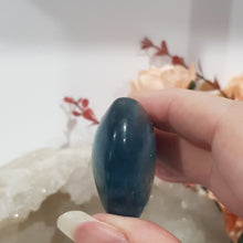 Load image into Gallery viewer, Heart crystal carving fluorite blue / green colour 50mm 1 CHIPPED