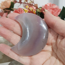 Load image into Gallery viewer, Druzy Agate crystal crescent moon carving stone 65mm 1